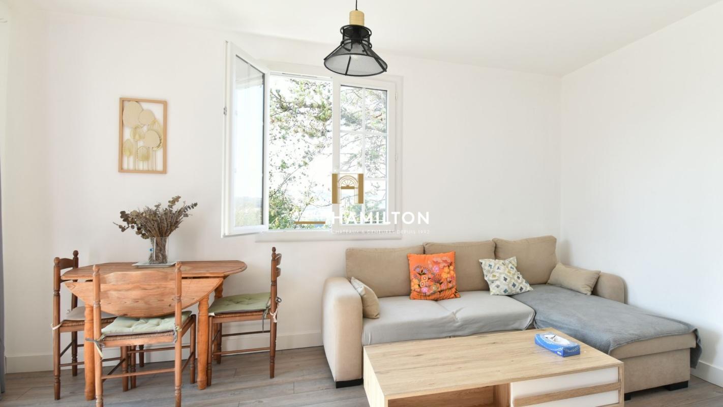 2 bedroom maison in Cordes Sur Ciel, Tarn, France