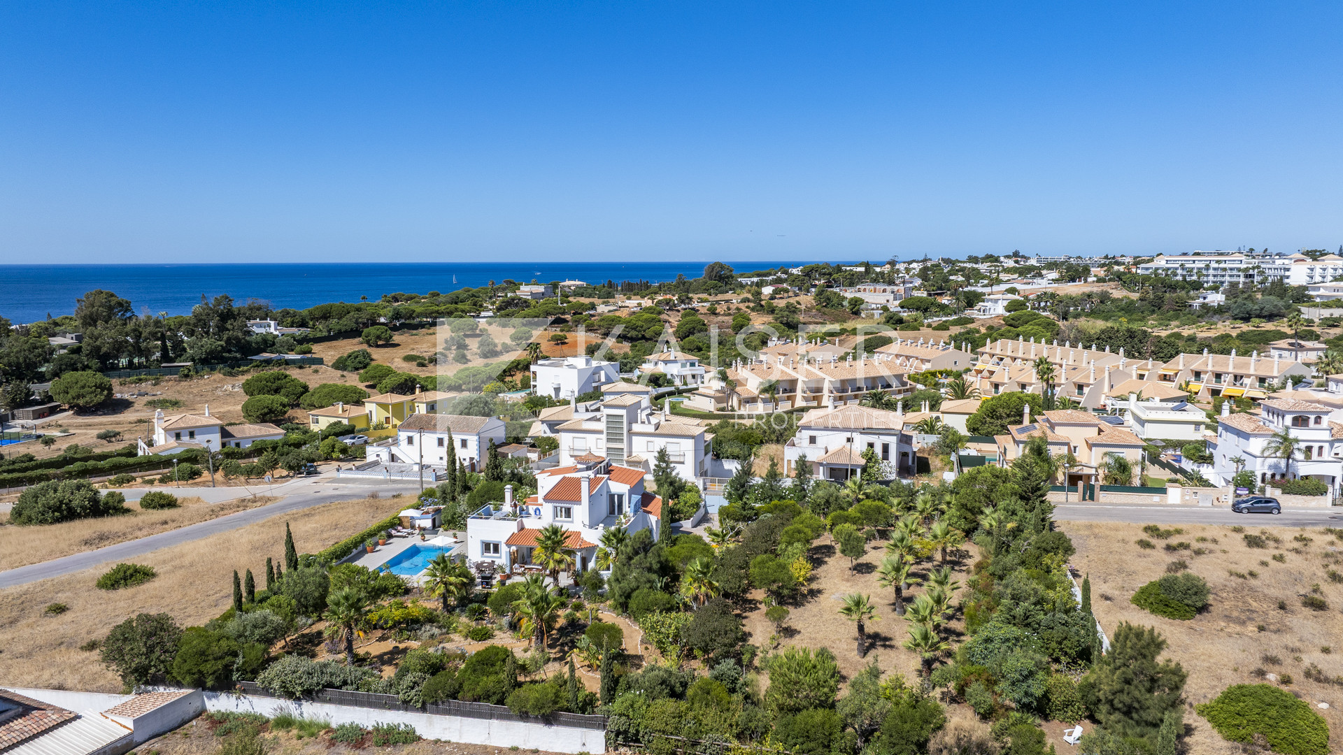 3 bedroom Villa house in Albufeira, Portugal – KP1365X