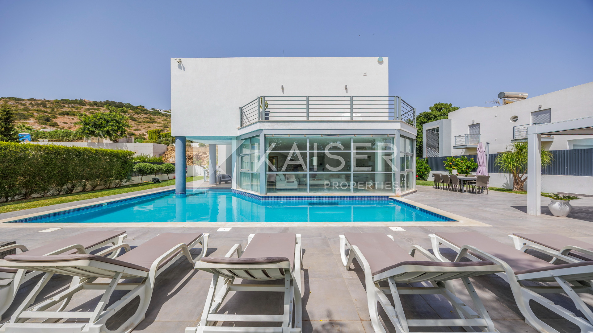 5 bedroom Villa house in Albufeira, Portugal – KP1366