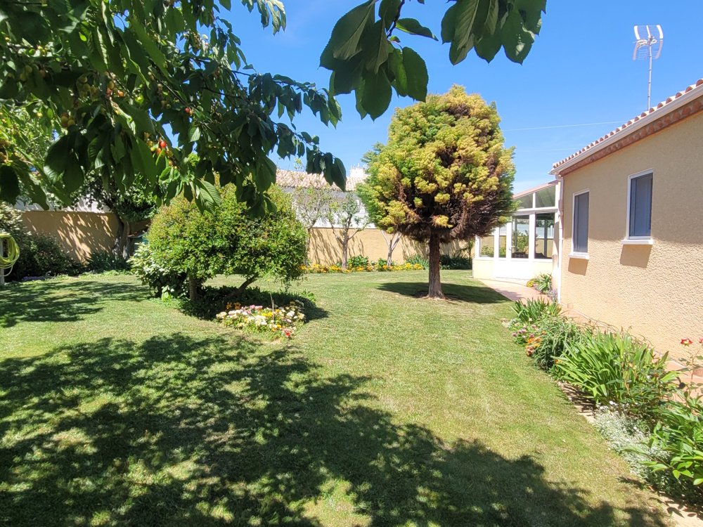 4 bedroom Detached House in Puimisson, Herault, France – pui485000ee