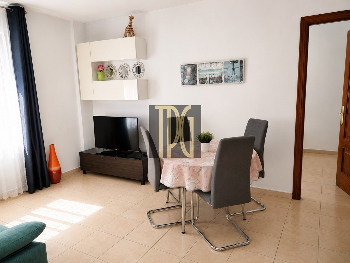 2 Bedroom Apartment for Sale in Arona – OPN1948R