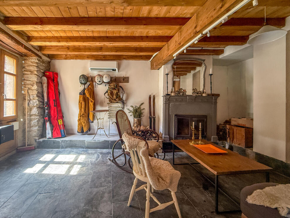 Saint-Béat-Lez – Beautiful Scandinavian-inspired Pyrenean stone house with mountain views and small secret garden
