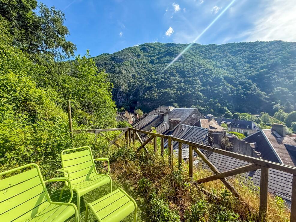 Saint-Béat-Lez – Beautiful Scandinavian-inspired Pyrenean stone house with mountain views and small secret garden