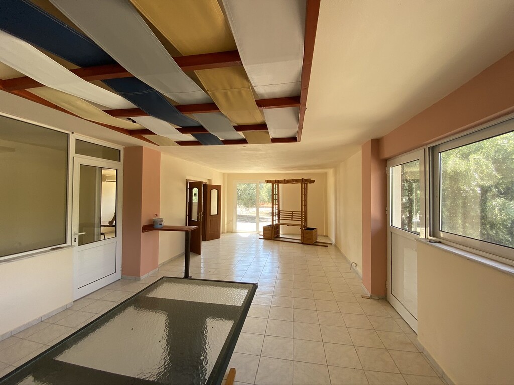 Business in Agios Nikolaos, Lasithi Prefecture, Greece – 50036