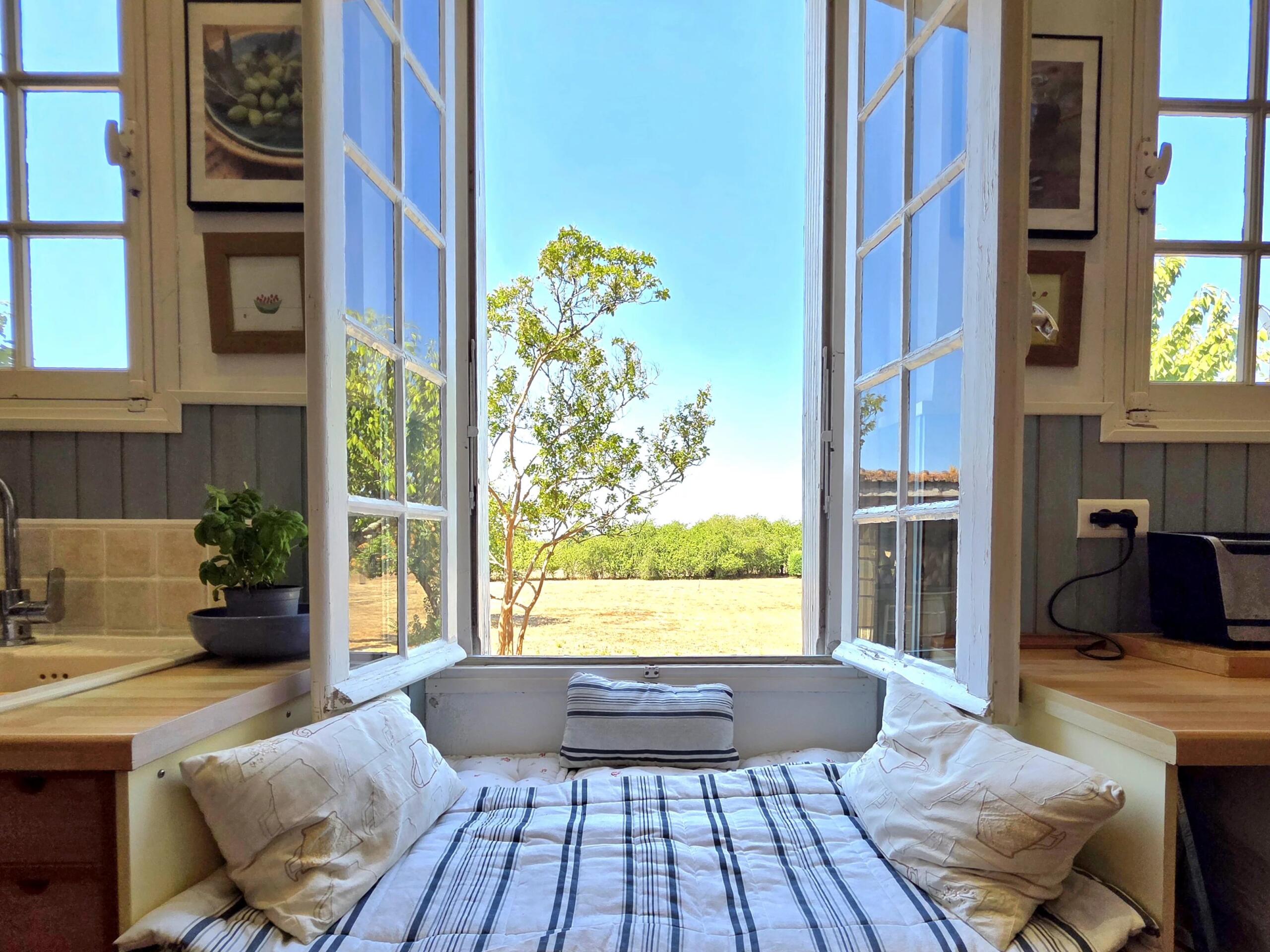 Elegant Maison de Maitre with swimming pool near Eymet, Aquitaine – France – BVI82880