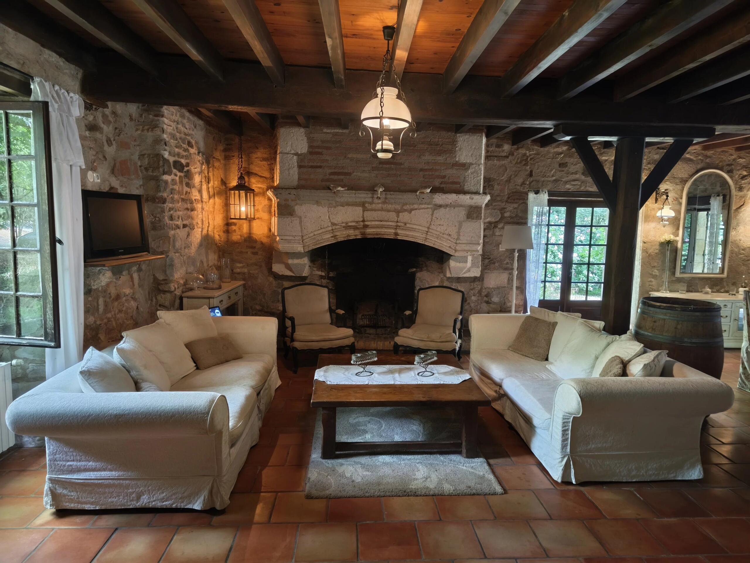 Charming 13th-century watermill near Tonneins and Clairac, Aquitaine – France – BVI86413
