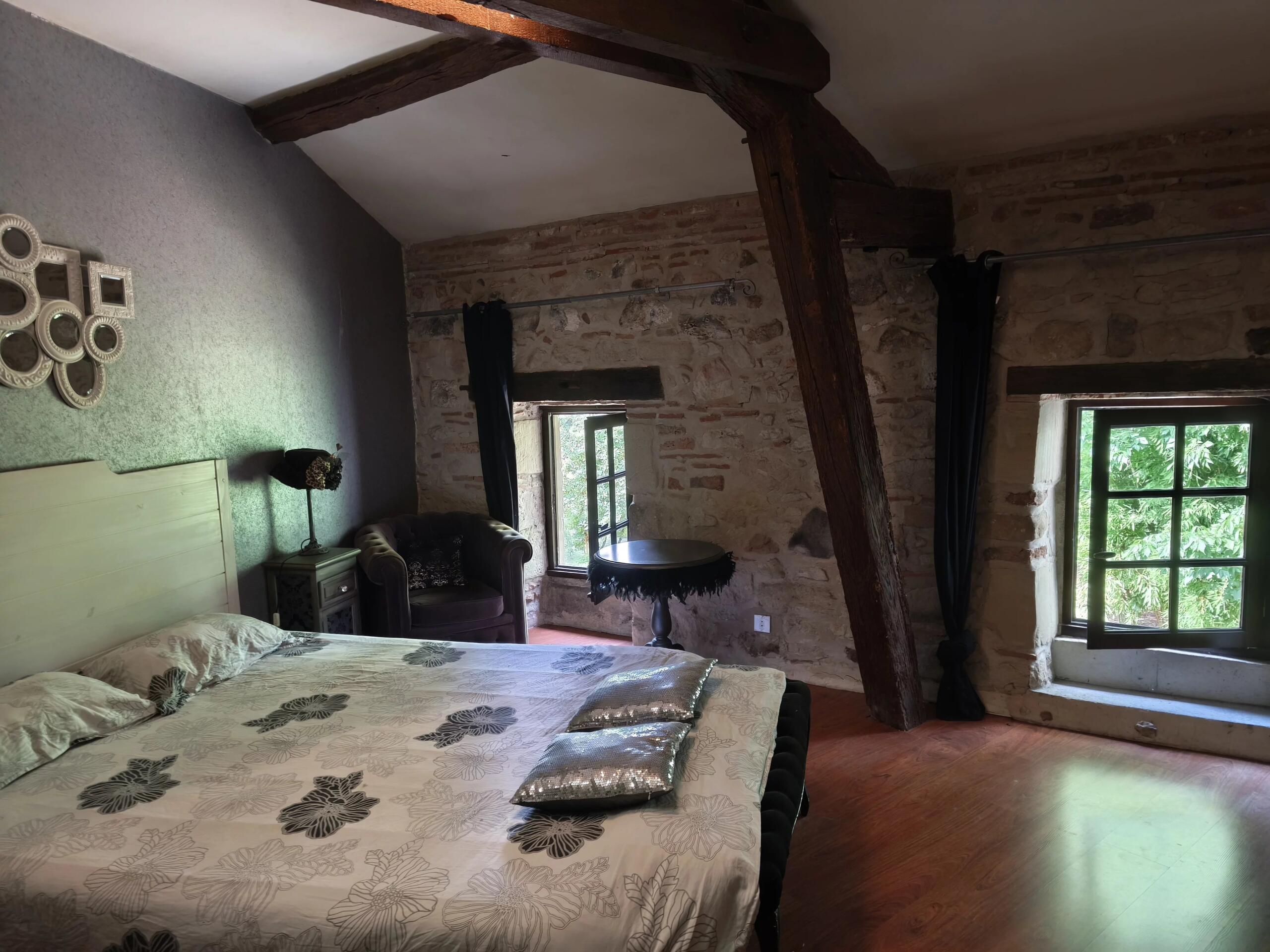 Charming 13th-century watermill near Tonneins and Clairac, Aquitaine – France – BVI86413