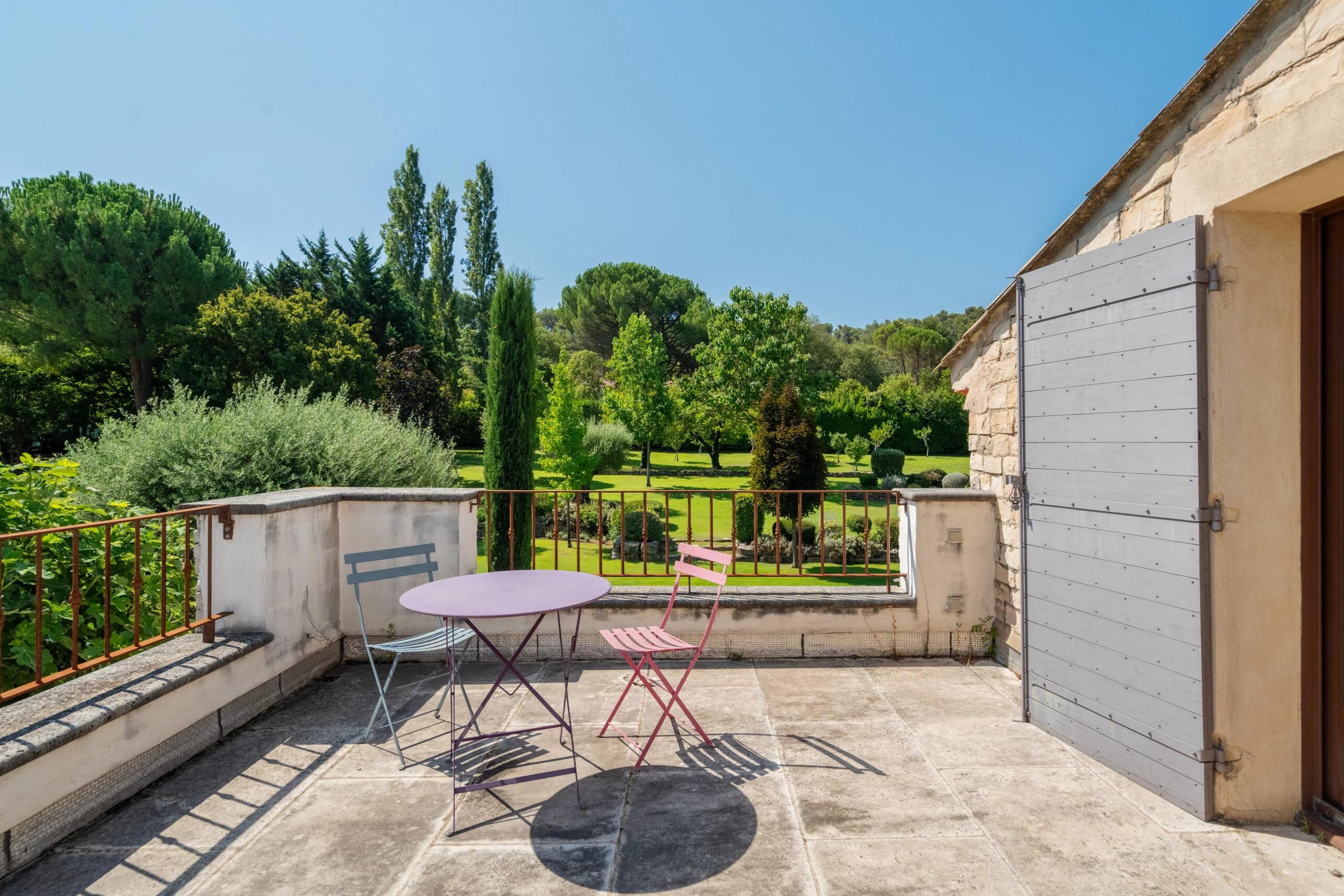 Stunning Provençal Stone Estate Just 5 Minutes from Aix-en-Provence, Provence-Alpes-Côte d’Azur – France – BVI78604