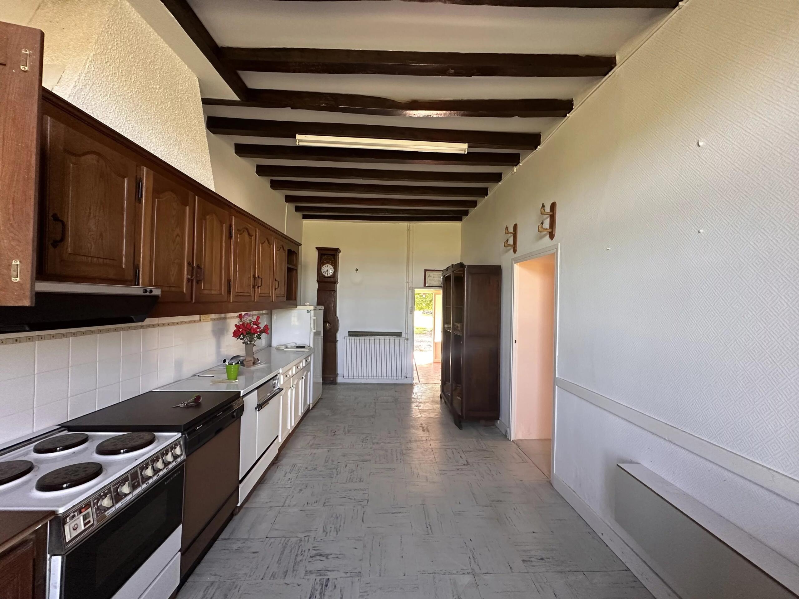 Stone property with double garage and barn close to  Eymet, Aquitaine – France – BVI85467