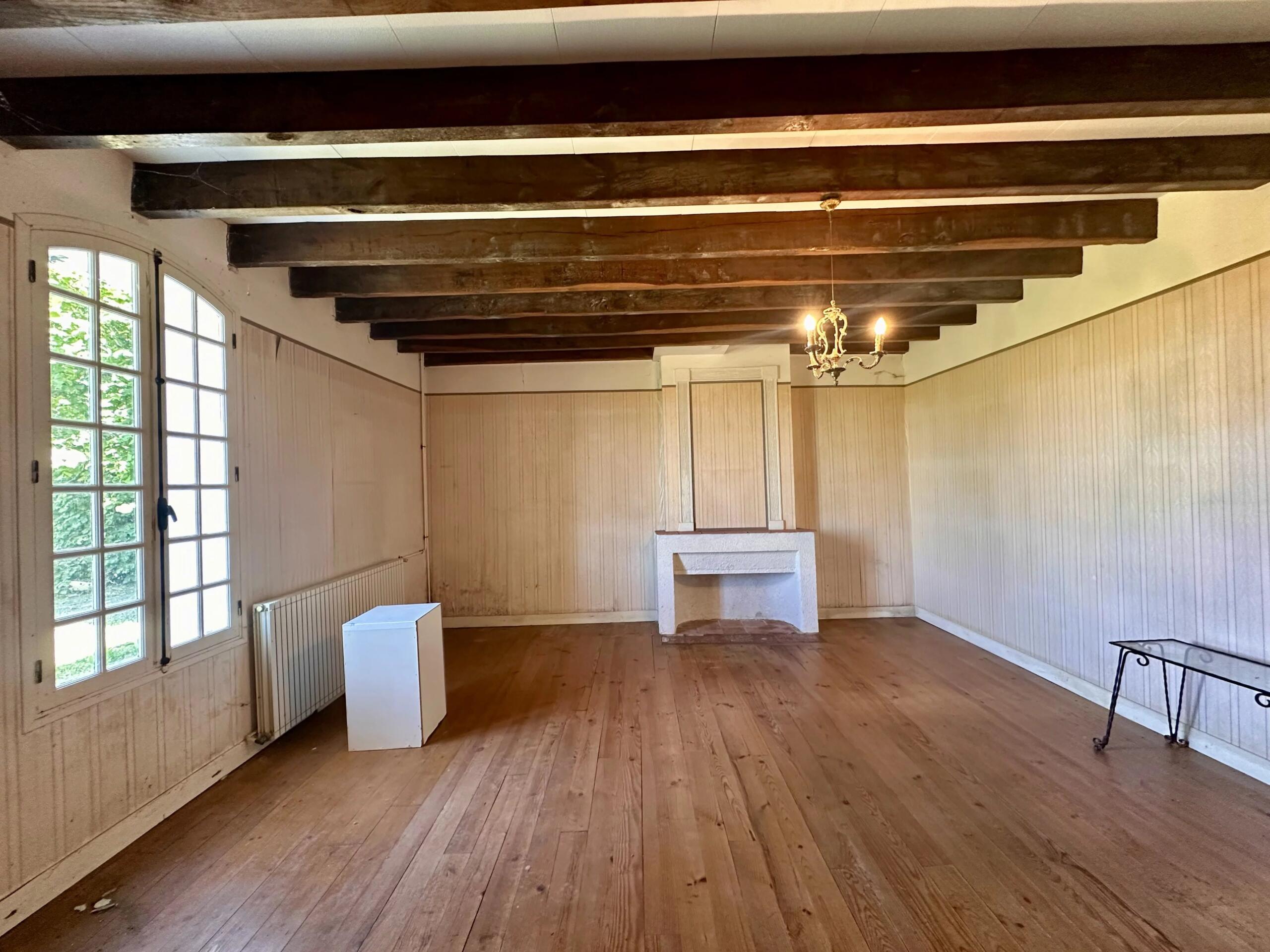 Stone property with double garage and barn close to  Eymet, Aquitaine – France – BVI85467