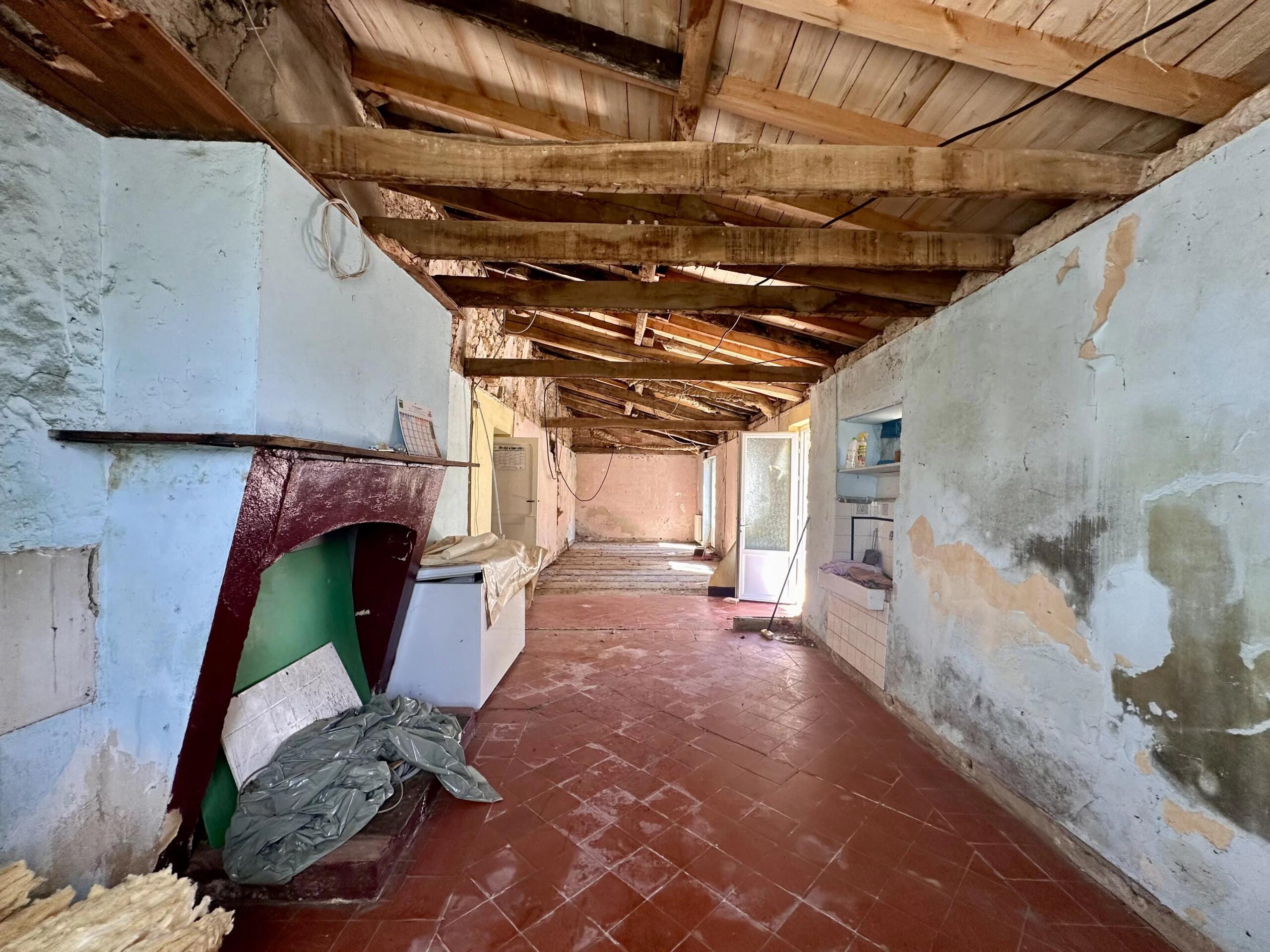 Stone property with double garage and barn close to  Eymet, Aquitaine – France – BVI85467
