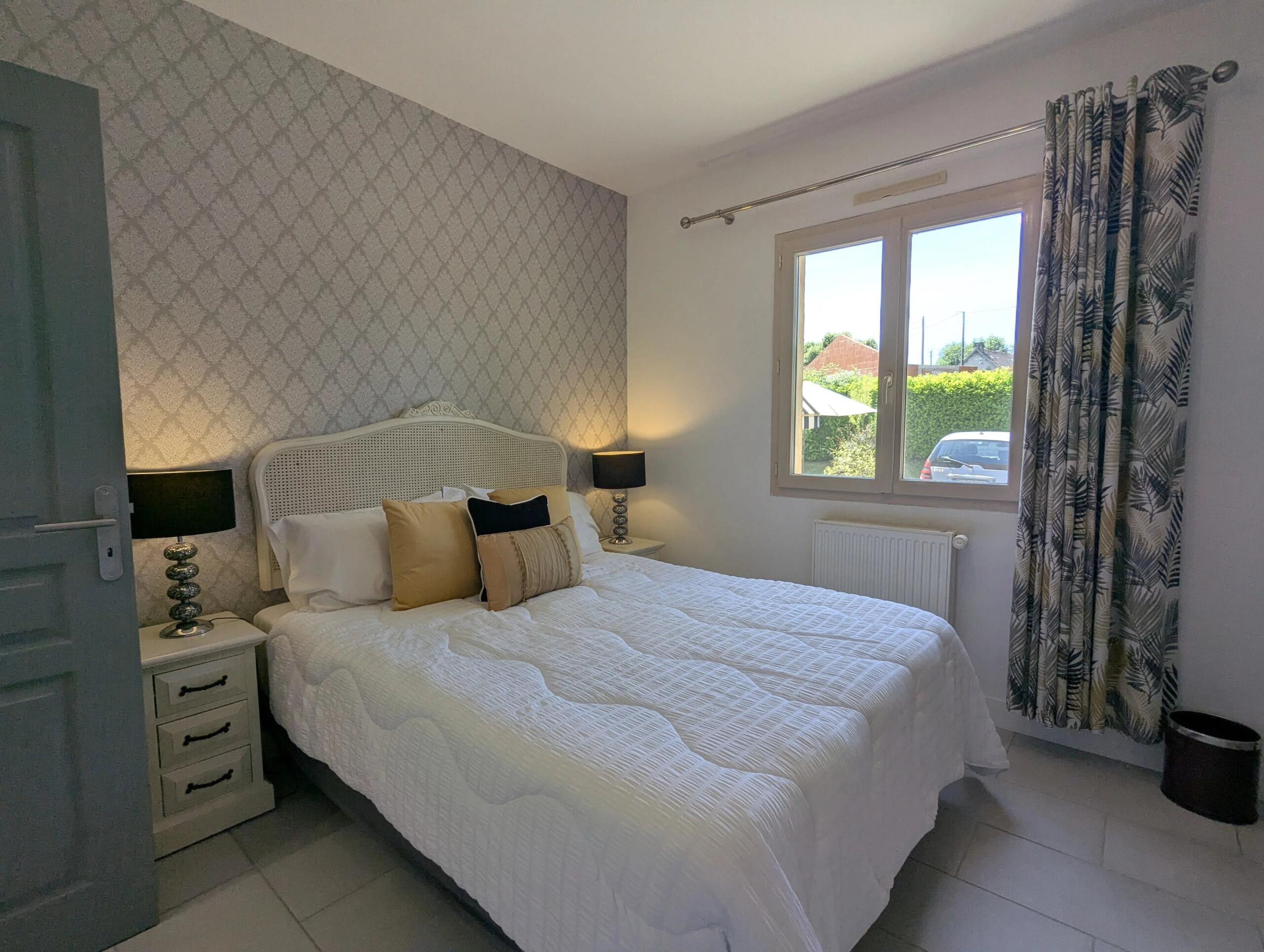 Immaculate move-in-ready 3/4 bedroom home with views, Aquitaine – France – BVI85756