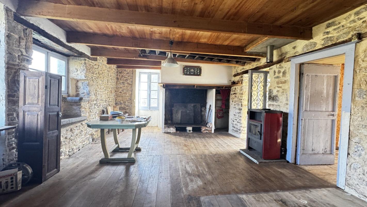 3 bedroom maison in Cenevieres, Lot, France