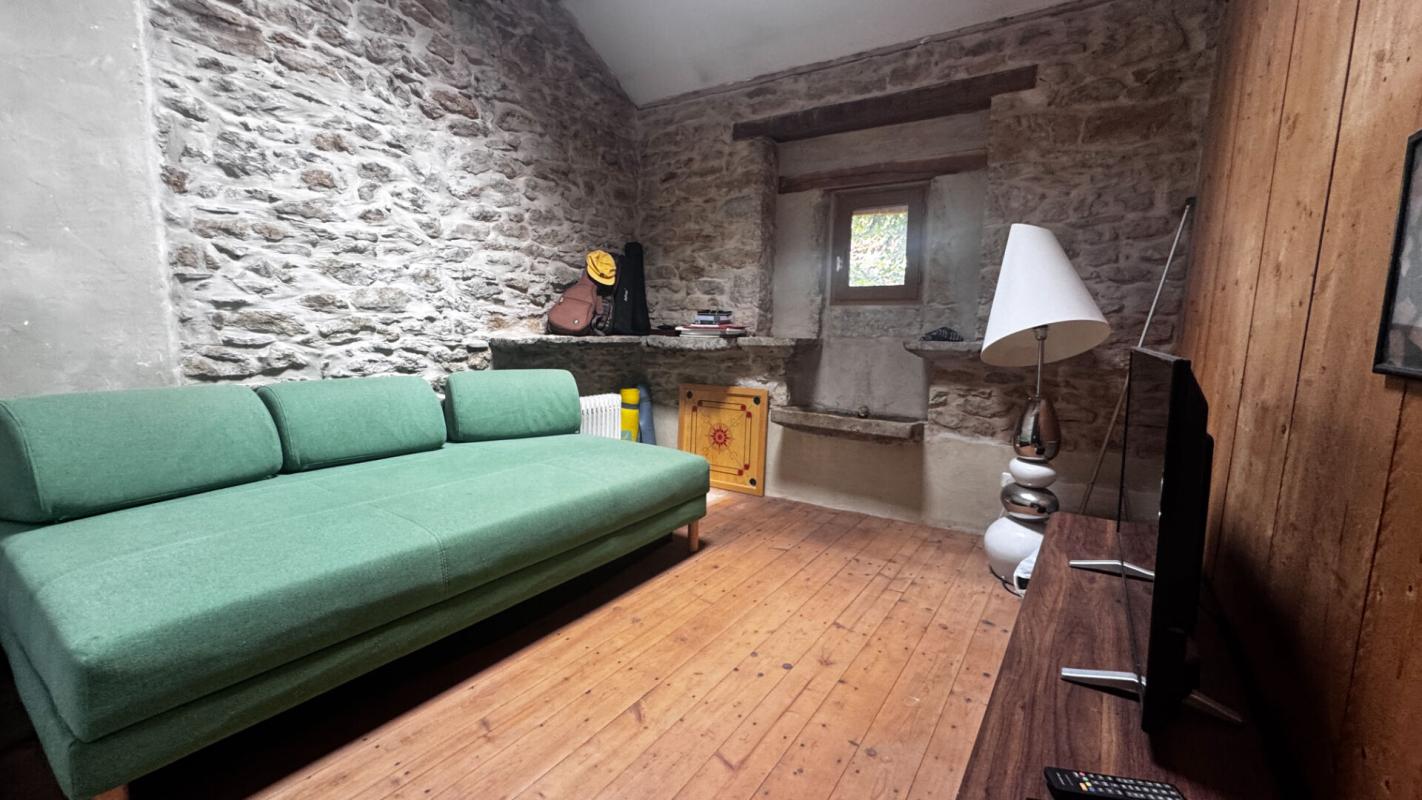 2 bedroom maison in Sainte Croix, Aveyron, France