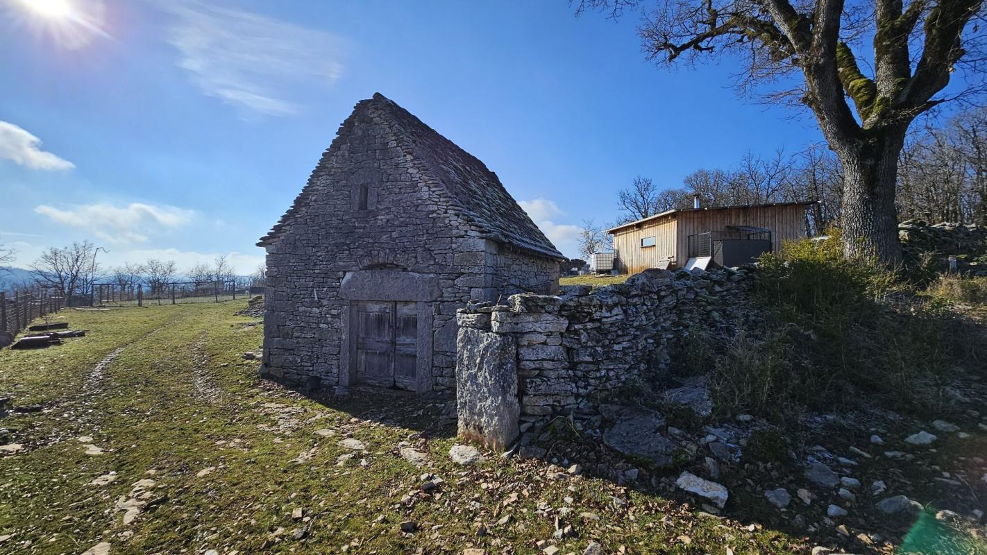 terrain a batir in Saint Chels, Lot, France
