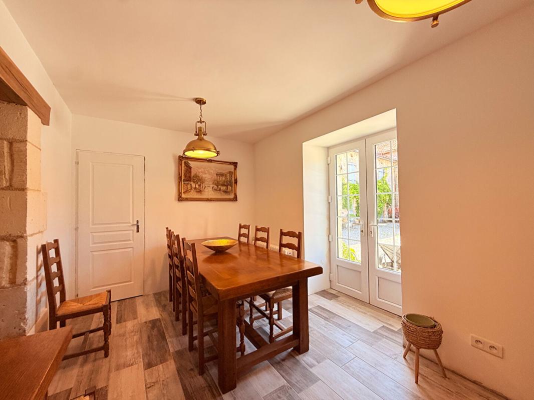 4 bedroom propriete in Verteillac, Dordogne, France