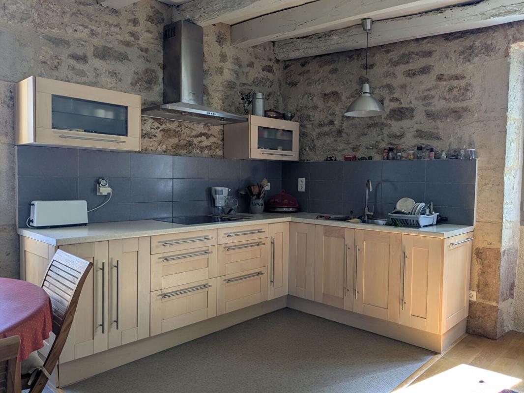 2 bedroom maison en pierres in Lissac Et Mouret, Lot, France