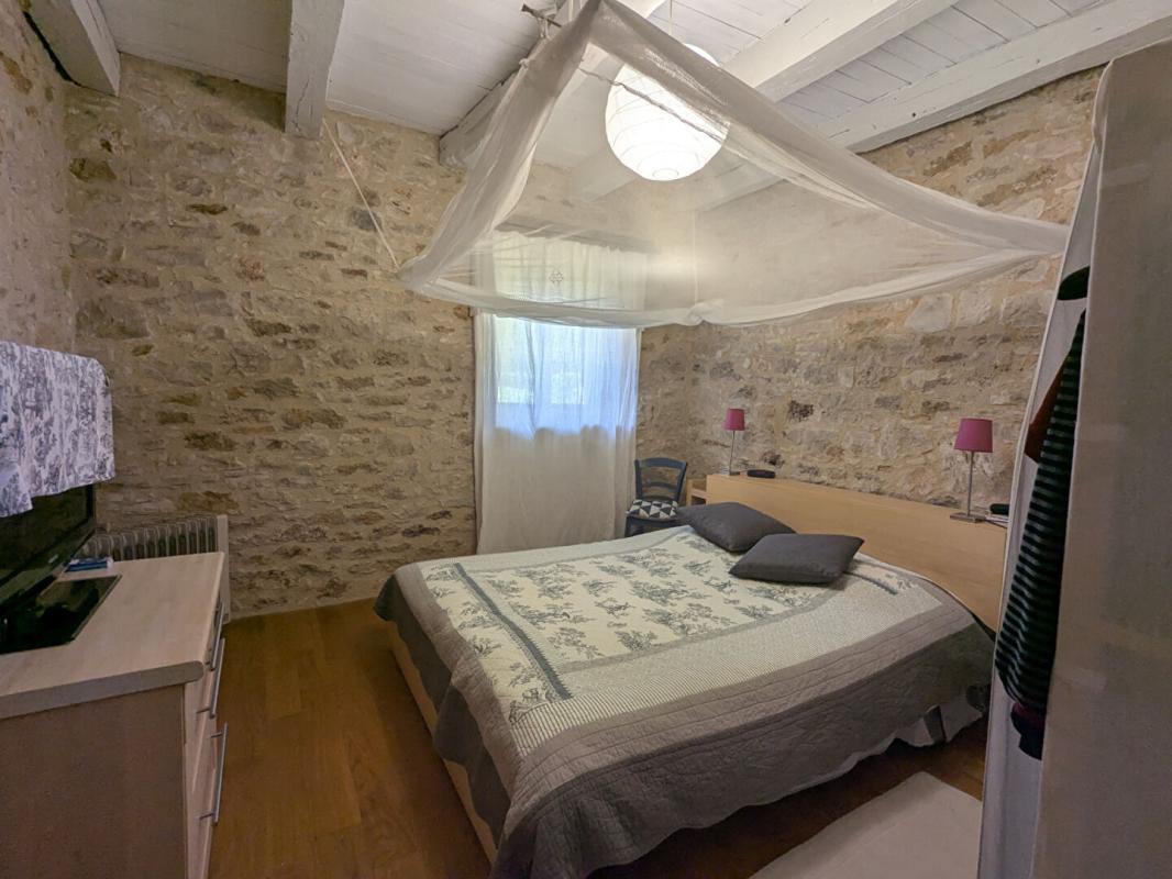 2 bedroom maison en pierres in Lissac Et Mouret, Lot, France