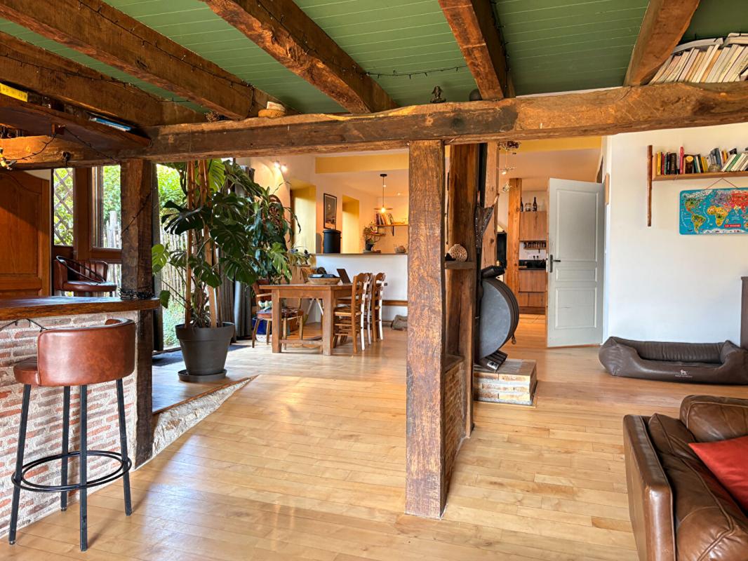 4 bedroom maison in Saint Robert, Corrèze, France