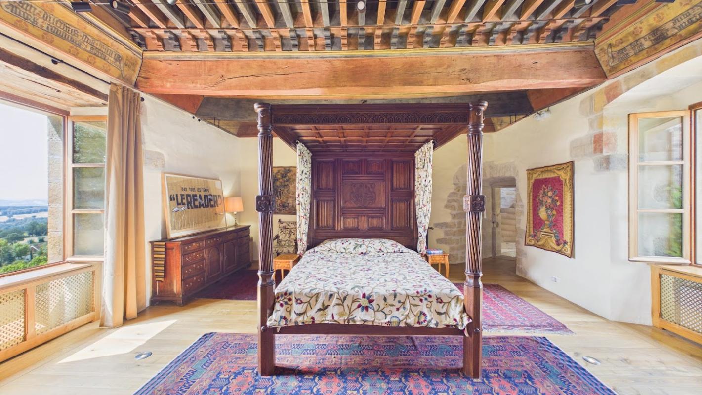 6 bedroom chateau in Parisot, Tarn-et-Garonne, France