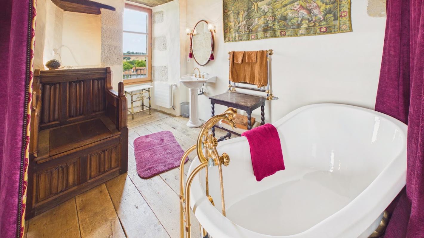 6 bedroom chateau in Parisot, Tarn-et-Garonne, France