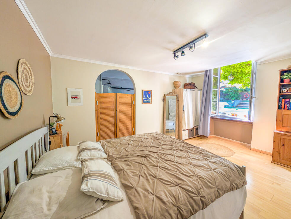 Renovated stone house with garage, garden and private pool, just 10 minutes from Carcassonne