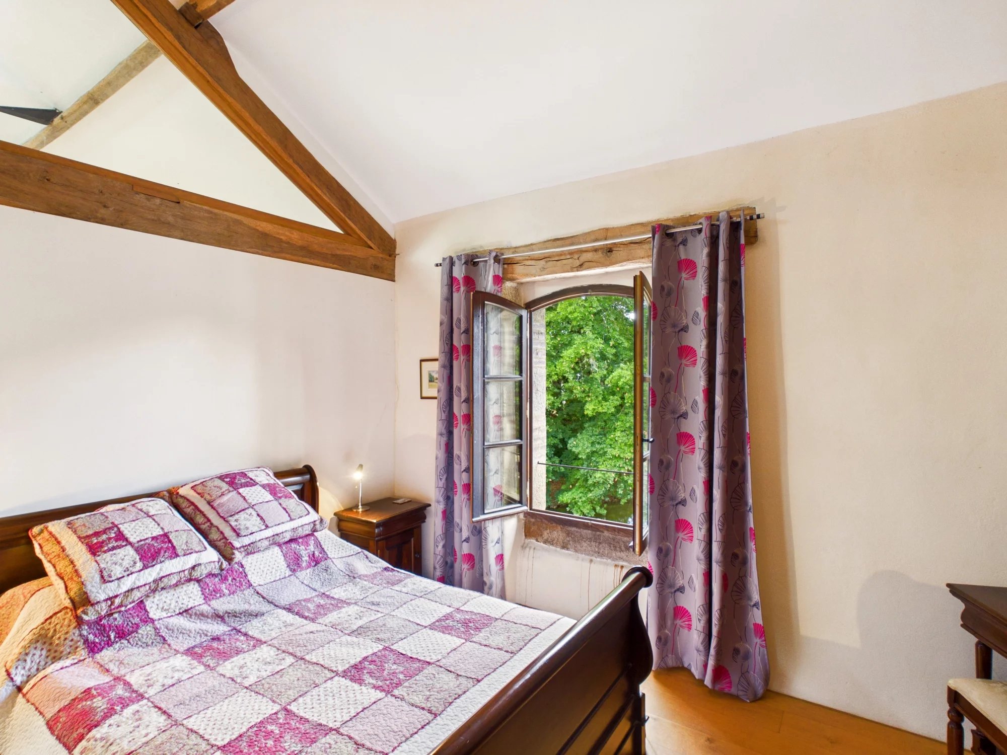 Beautifully restored historic mill with pool, lake and barn, Limousin – France – BVI81941