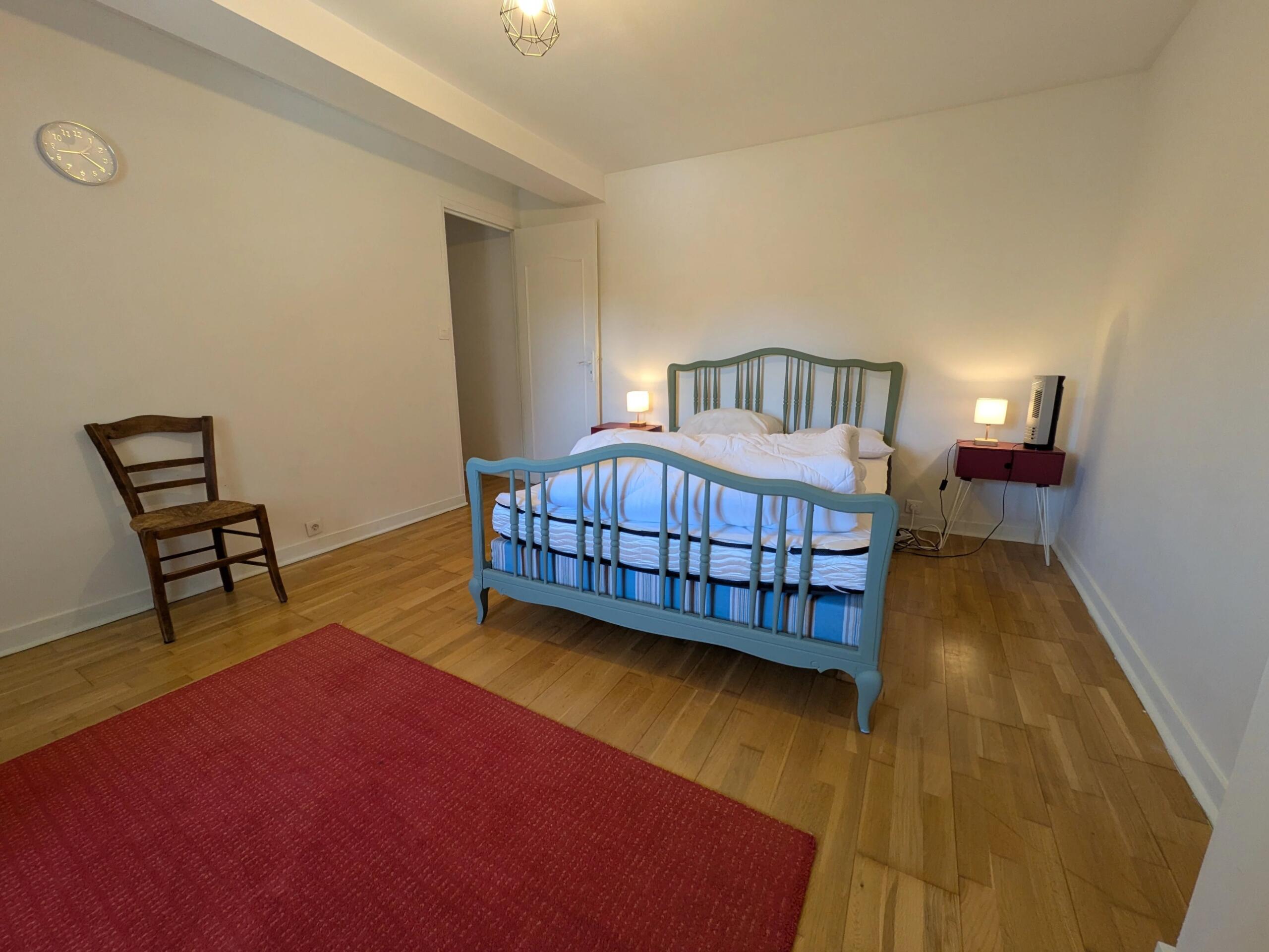 2 houses, pool plus land, 5 mins from Jonzac and under 1 hour to beach and Bordeaux, Poitou-Charentes – France – BVI86428