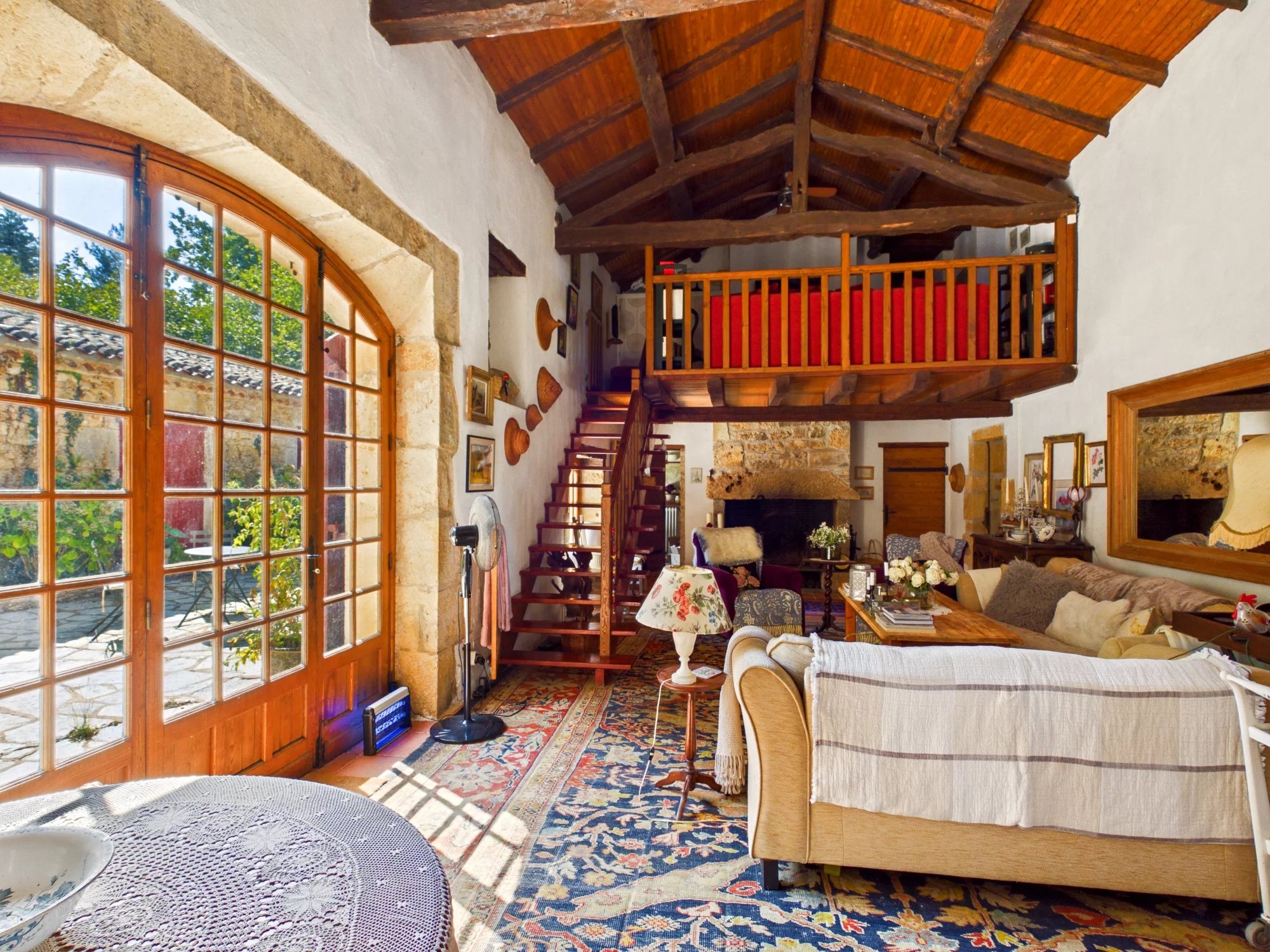 Exceptional Stone Property with Rich History and Panoramic Views of Bonaguil Castle, Midi-Pyrénées – France – BVI86565