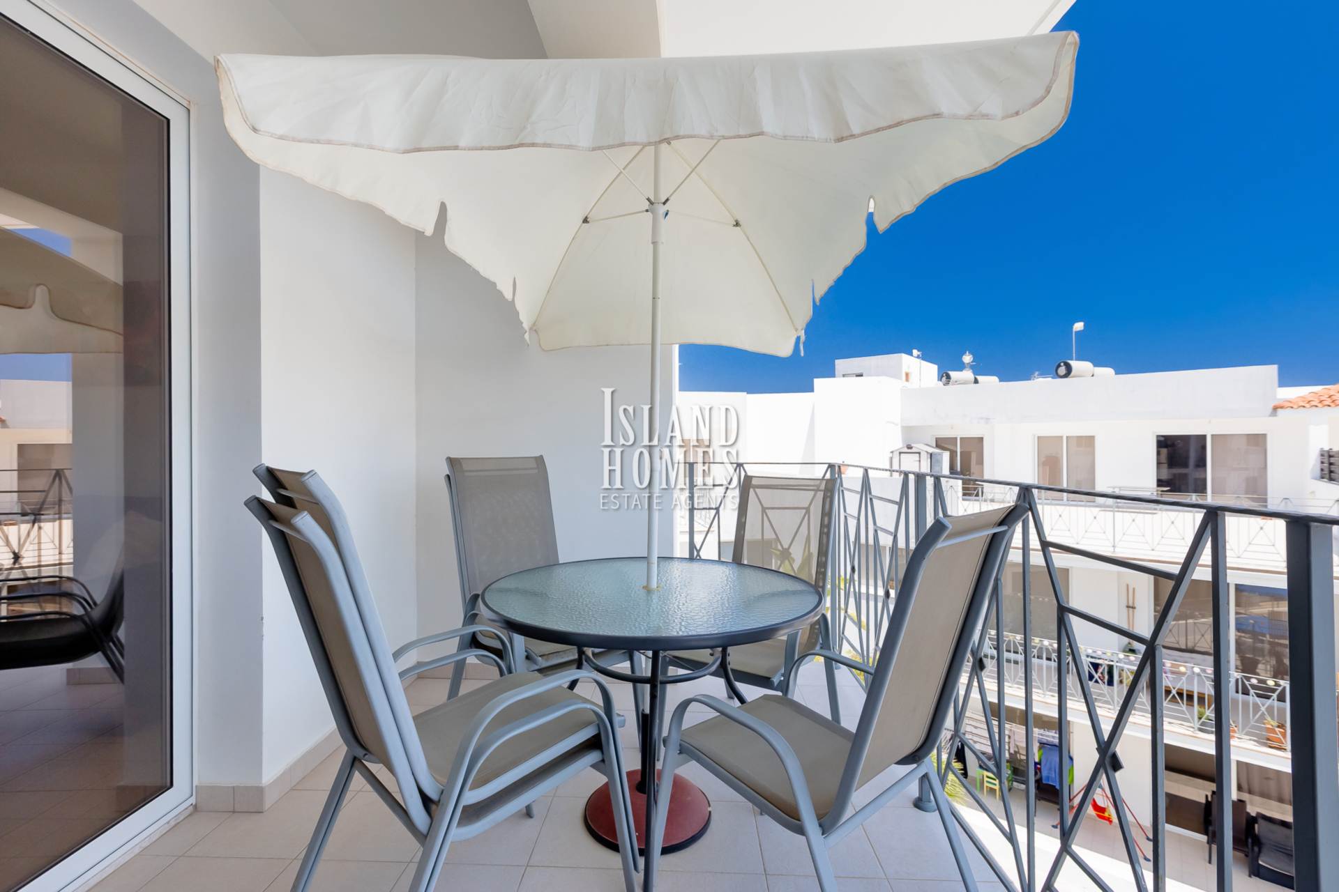2 bedroom Apartment in Kapparis, Famagusta, Cyprus – VaR121