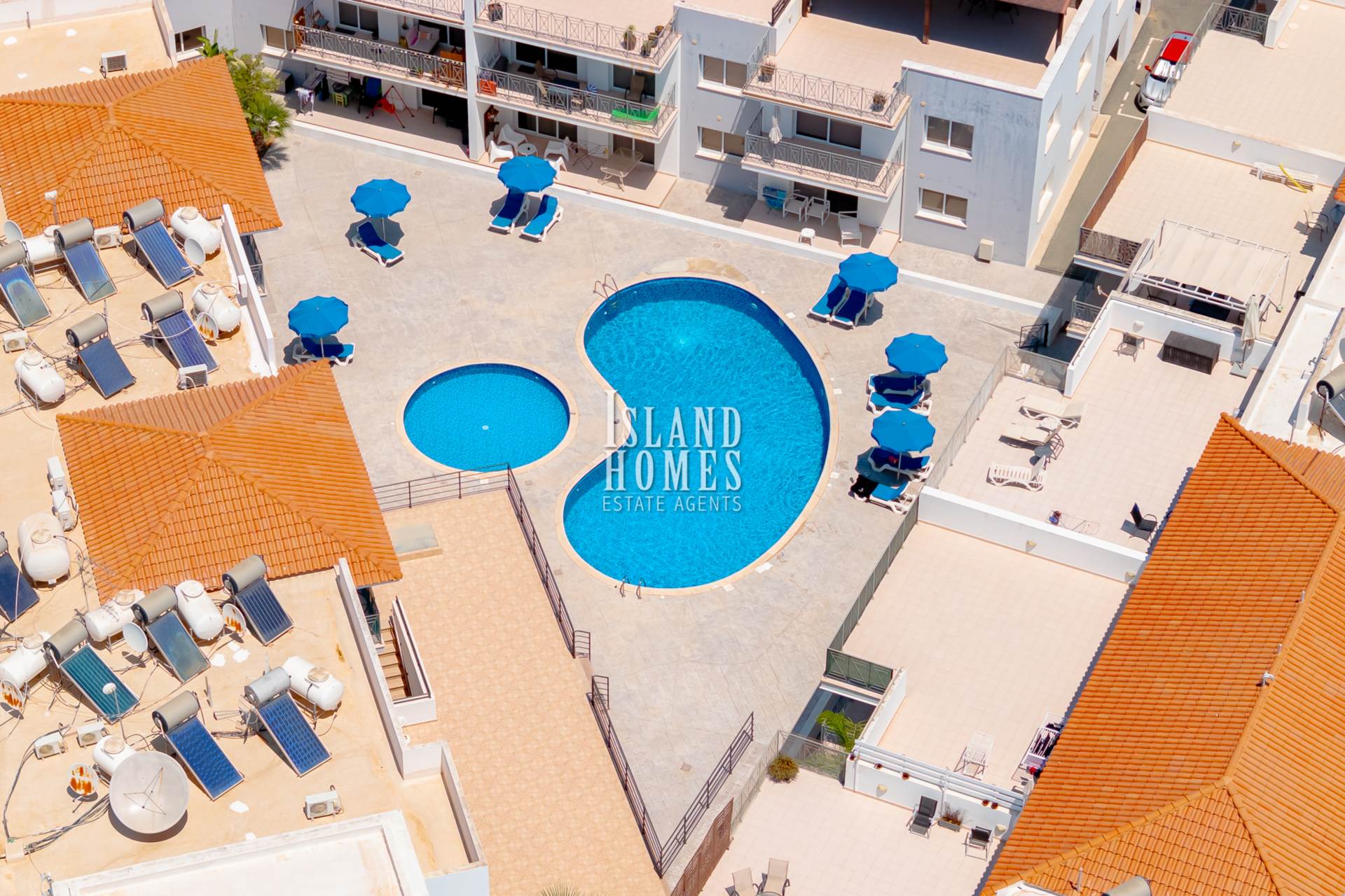 2 bedroom Apartment in Kapparis, Famagusta, Cyprus – VaR121