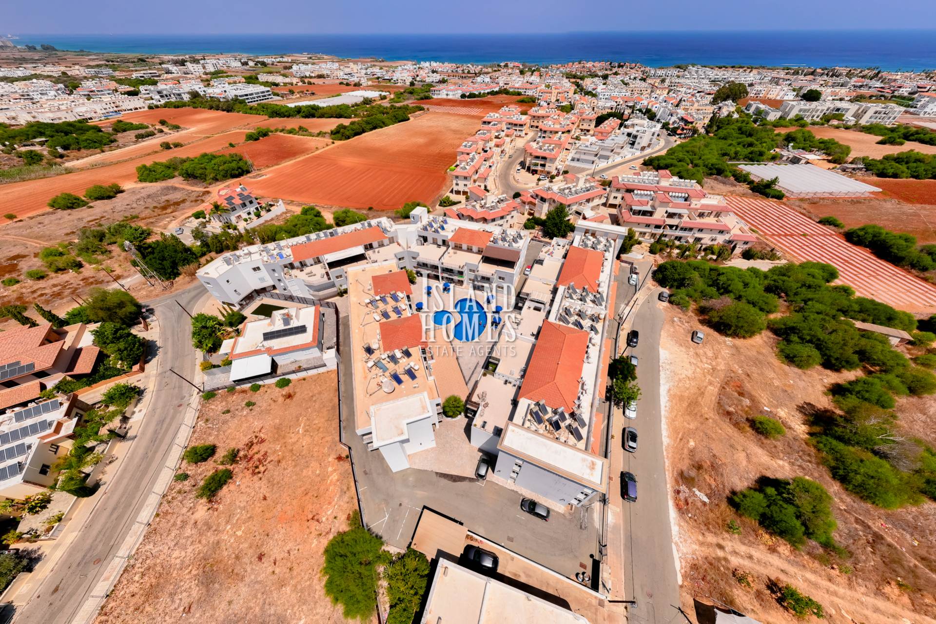 2 bedroom Apartment in Kapparis, Famagusta, Cyprus – VaR121
