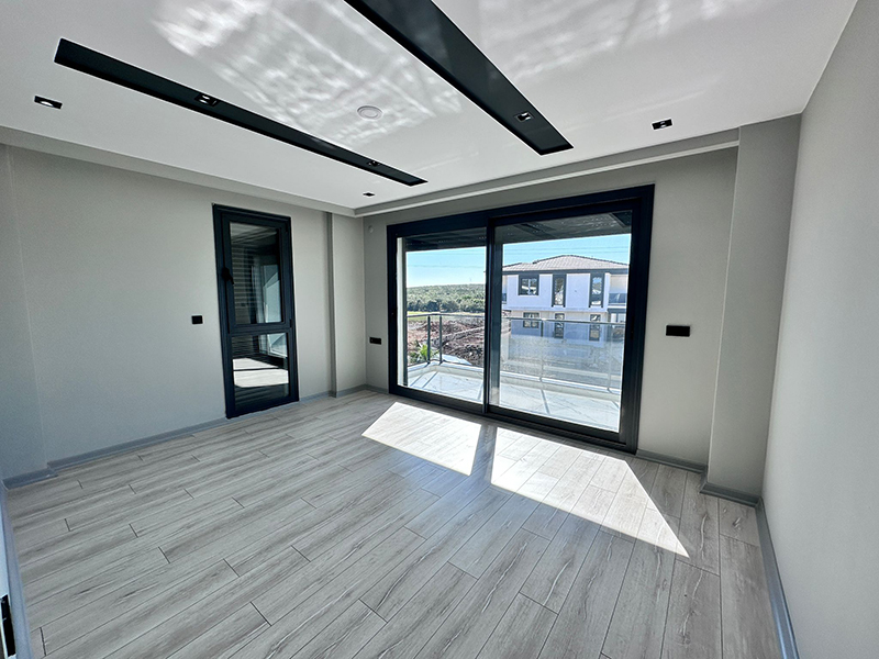 Large Detached Villas just outside Altinkum – TC2014