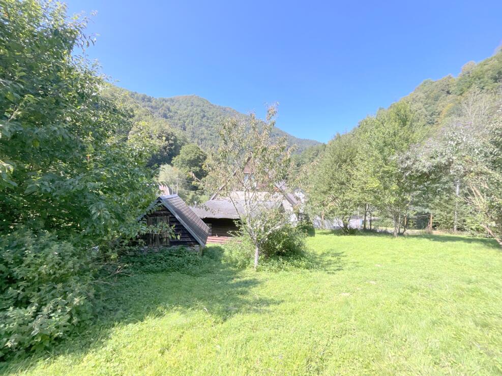 Couledoux, BOUTX – Perfect holiday home in the Pyrenees mountains close to skiing, lakes, cycling, walking in an idyllic location