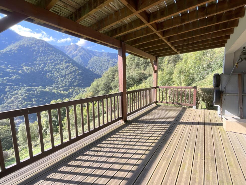 Baren – Stunning panoramic views and tranquility await – a beautiful house and an apartment near Luchon and skiing