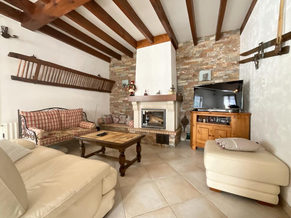 Baren – Stunning panoramic views and tranquility await – a beautiful house and an apartment near Luchon and skiing