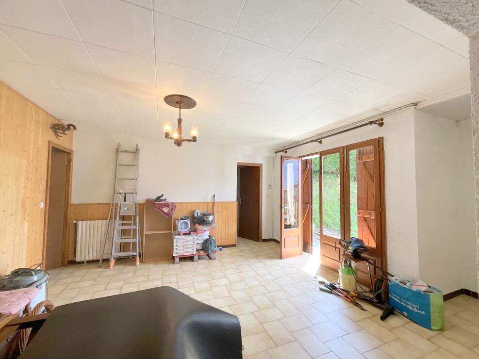 Baren – Stunning panoramic views and tranquility await – a beautiful house and an apartment near Luchon and skiing
