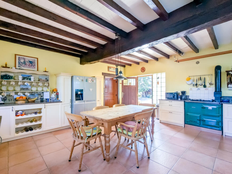 Sariac-Magnoac – Charming, traditional farmhouse and independent gite with terraces and a pool in a peaceful, rural setting.