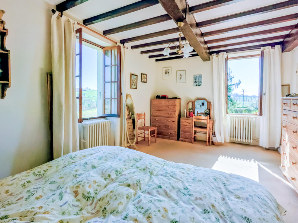 Sariac-Magnoac – Charming, traditional farmhouse and independent gite with terraces and a pool in a peaceful, rural setting.