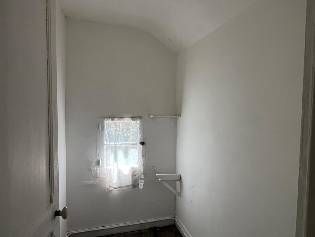 2 bedroom maison individuelle in Chassenon, Charente, France