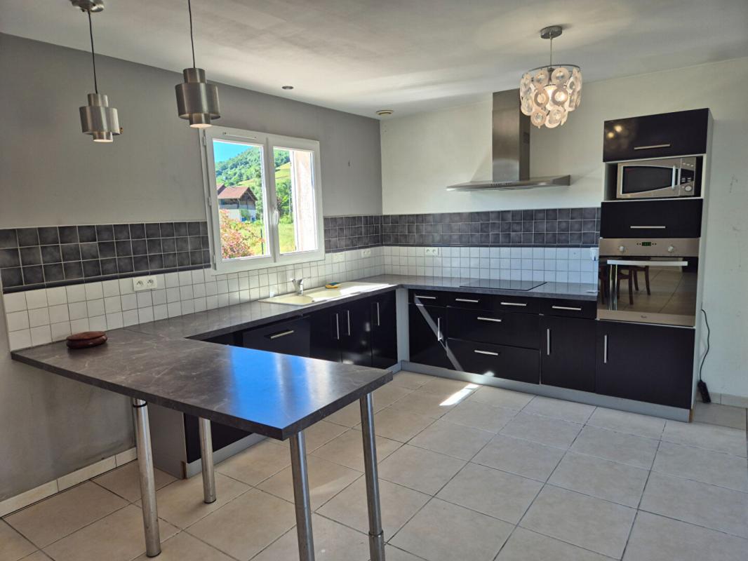 4 bedroom maison in Foix, Ariège, France