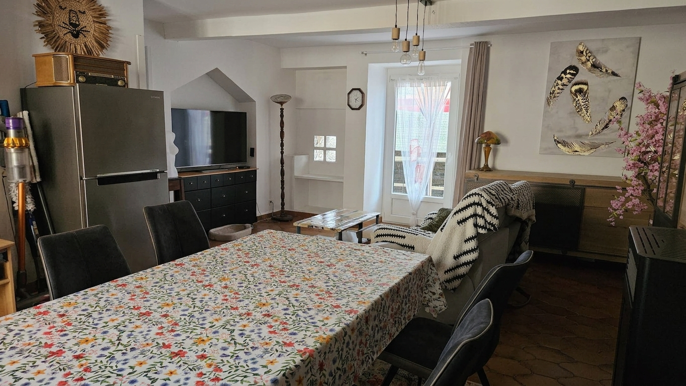 2 bedroom maison in Marvejols, Lozère, France