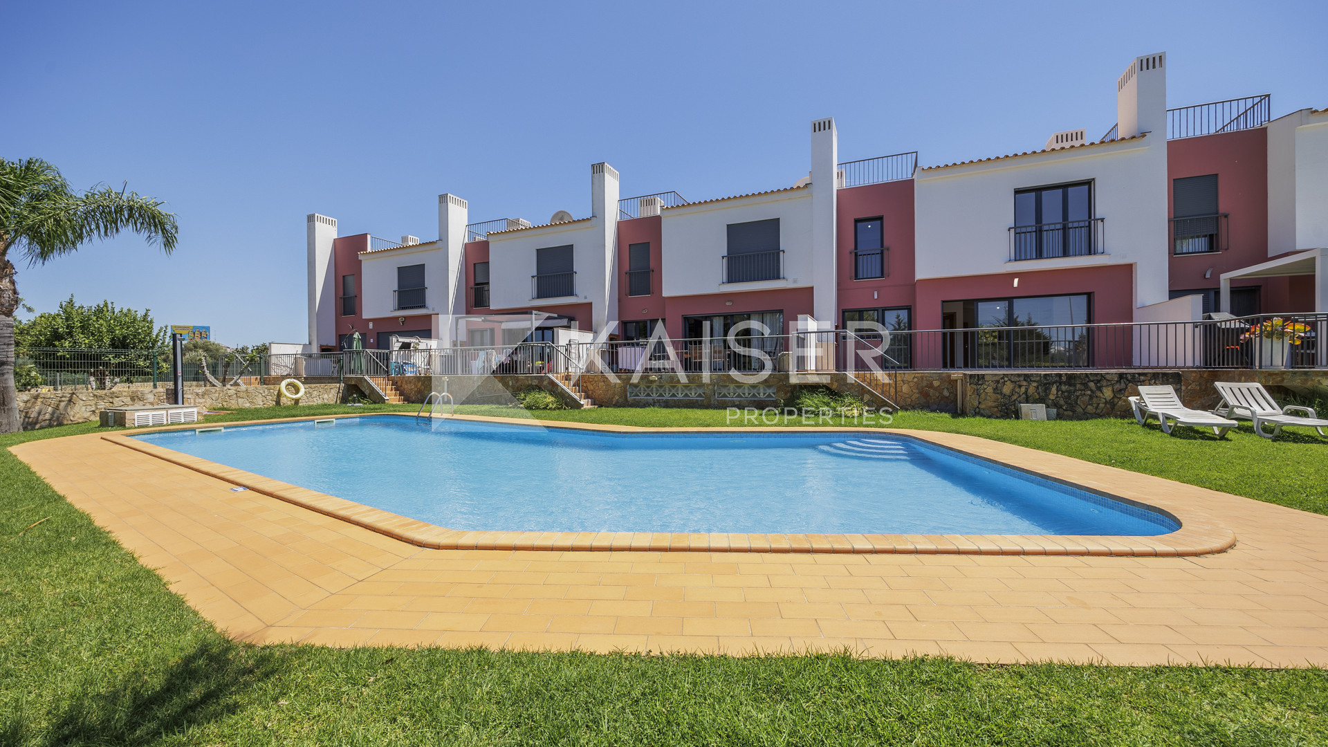 3 bedroom Townhouse house in Albufeira, Portugal – KP1367