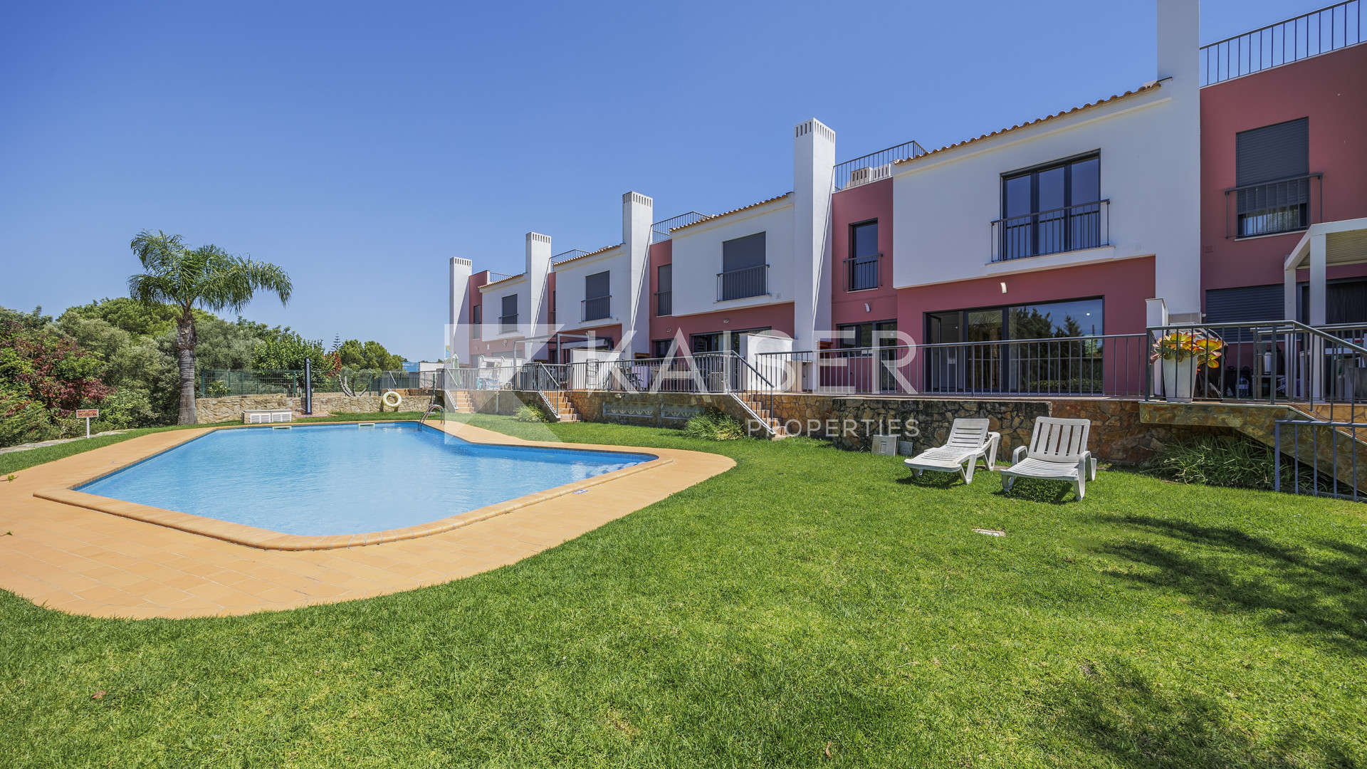 3 bedroom Townhouse house in Albufeira, Portugal – KP1367
