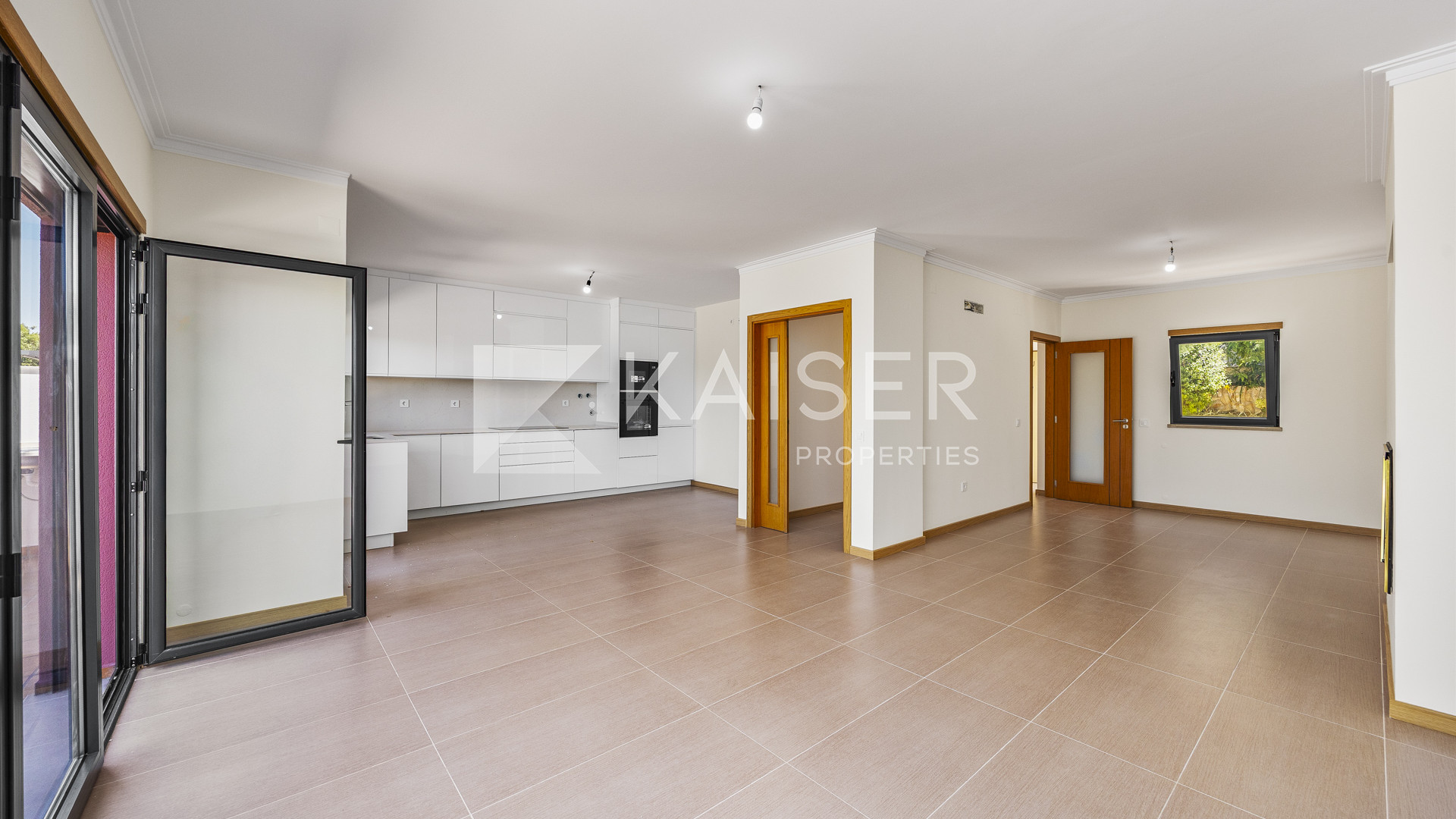 3 bedroom Townhouse house in Albufeira, Portugal – KP1367