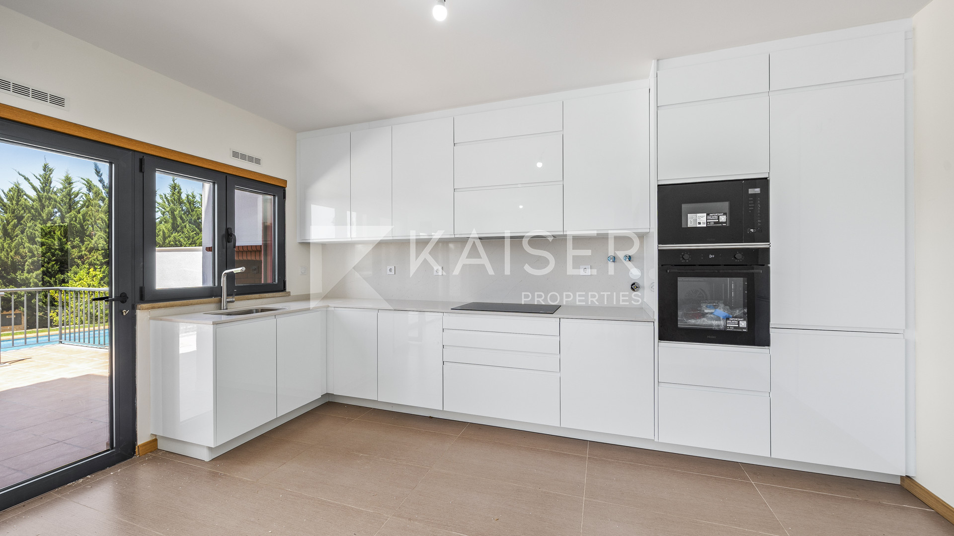 3 bedroom Townhouse house in Albufeira, Portugal – KP1367
