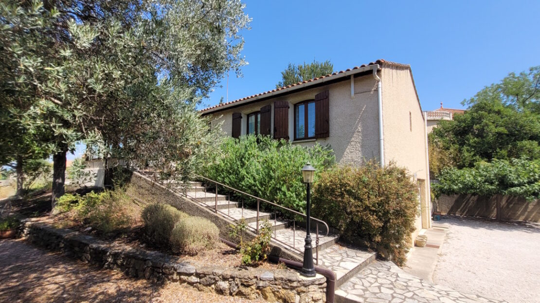 5 bedroom Detached House in Puissalicon, Herault, France – pui435000ee