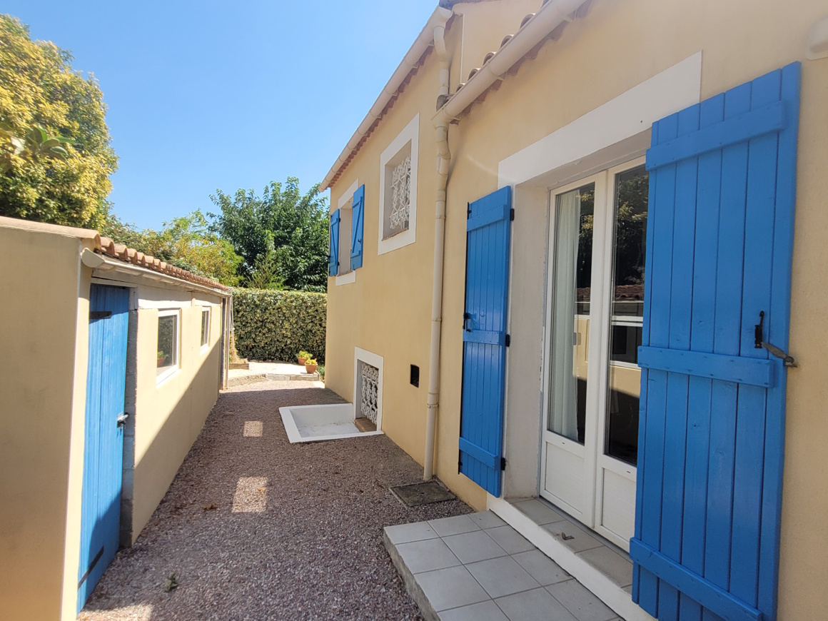 3 bedroom Detached House in Thezan Les Beziers, Herault, France – tm439000e