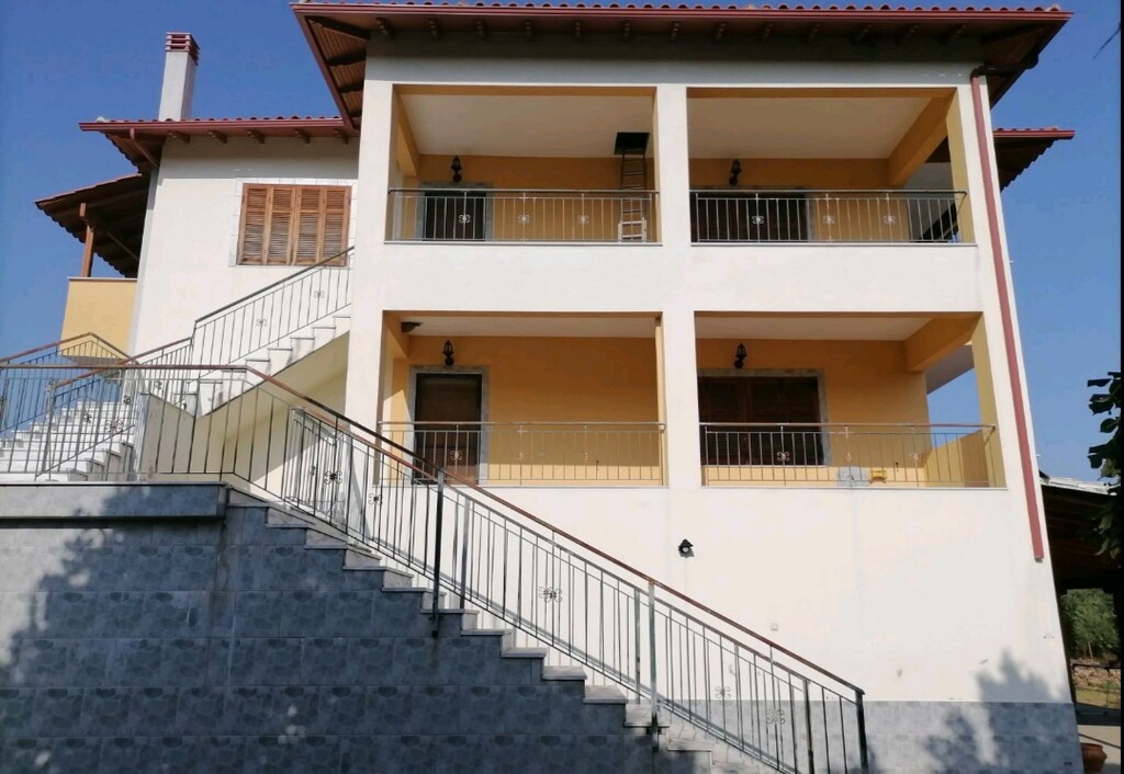 Complex in Poligiros, Chalkidiki, Greece – 66732
