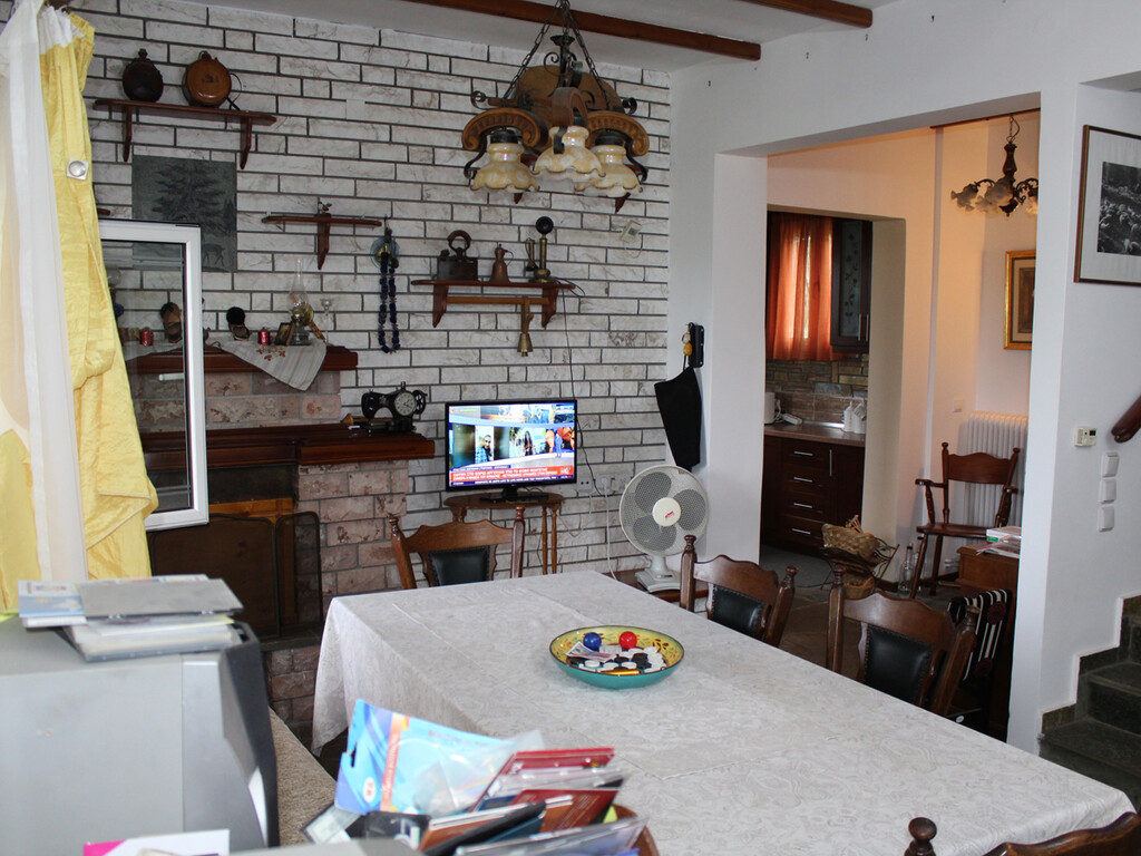 4 bedroom Detached house in Easts Olimpos, Pieria Prefecture, Greece – 66730